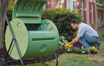 Discover the benefits of Mantis composters